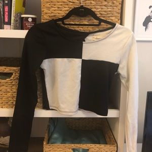 Long sleeve crop top